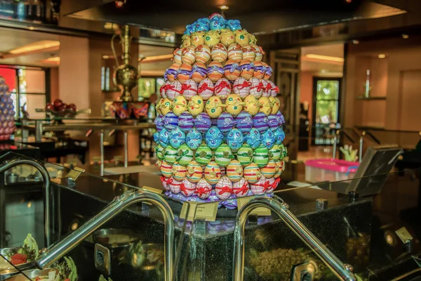 Easter Festival Celebration Egyptian Hotels Coloring Eggs Rabbits Photo Selective — Stock Photo, Image