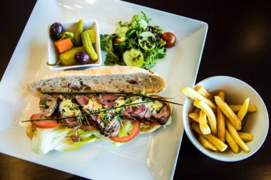 Yemek fotografı, fotoğraf, yüzeysel derinlikte seçici bir odak. Kahire 'deki Sheraton Oteli' nde çekildi.