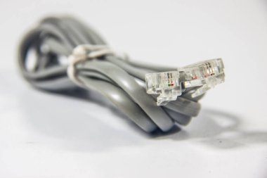 Telefon kablosu, RJ bağlantısı, telekomünikasyon teknolojisi transferi, ağ çözümleri, dijital donanım küresel ekipman, seçici odak, sığ alan derinliği, Kahire Mısır