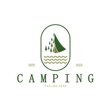 Antika ve eski çadır logosu, kamp. Çadır, ağaç ve şenlik ateşiyle. Maceracılar, keşifçiler, tırmanışçılar, kamp malzemeleri merkezi.