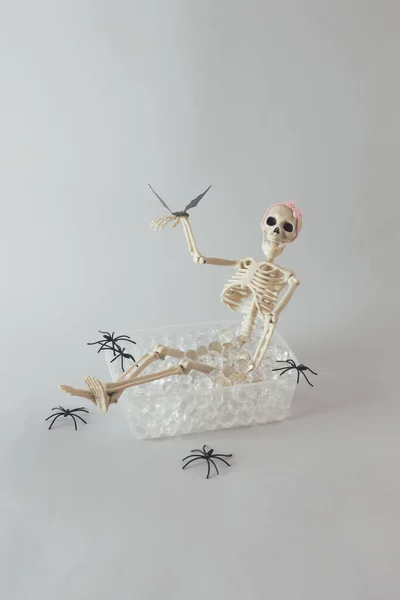 Skeleton Bathes Bubbles Spiders Bat Creative Halloween Minimal Concept Minimal — Stock Photo, Image