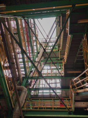 Endüstriyel yapı. düşük açılı görünüm