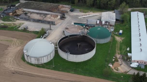 Producción Biogás Plantas Biogás Bioenergía Panorama Aéreo Vista Del Paisaje — Vídeos de Stock