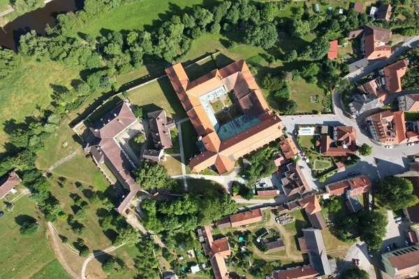 Zlata Koruna Manastırı Tarihi Eski Kasaba Manastır Manzara Manzarası Çek — Stok fotoğraf