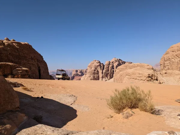 Wadi Rum Desert Jordan Red Desert Jabal Qattar Mountain Some — Foto Stock