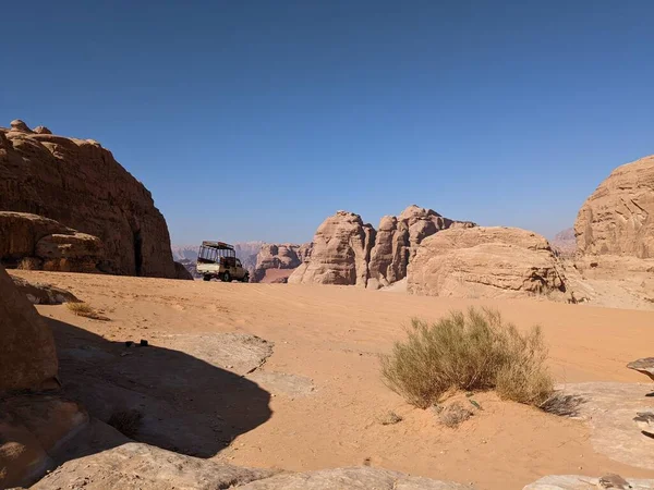 Wadi Rum Desert Jordan Red Desert Jabal Qattar Mountain Some — Stok fotoğraf