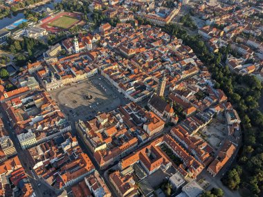 Ceske Budejovice tarihi şehir merkezi ve eski kasaba meydanı, şehir manzarası, Çek Cumhuriyeti, Avrupa