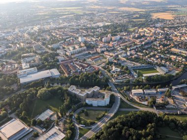 Ceske Budejovice tarihi şehir merkezi ve eski kasaba meydanı, şehir manzarası, Çek Cumhuriyeti, Avrupa