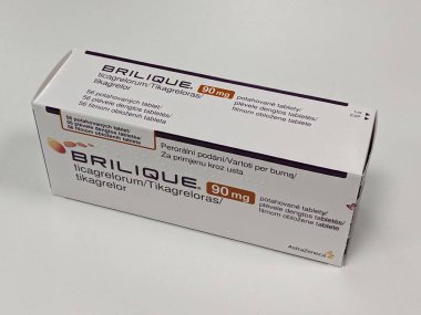 Prag, Çek Cumhuriyeti 23 Mayıs 2023: Eczane-Brilique-Ticagrelor aktif maddesi felç, kalp krizi, akut koroner sendromu ve diğer olayları önlemek için kullanılan bir ilaçtır..