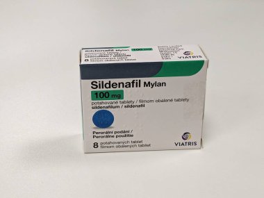 Farklı üreticilerden Sildenafil jenerik ilaçlar. Orijinali Pfizer tarafından Viagra adıyla üretilmiş. Çoğunlukla ereksiyon bozukluğu ilacı olarak kullanılıyor.