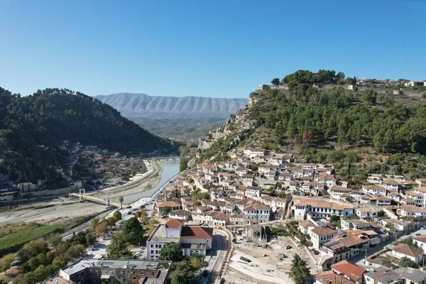 Berat Αλβανία Είναι Μια Πόλη Στον Ποταμό Osum Εναέρια Πανοραμική — Φωτογραφία Αρχείου