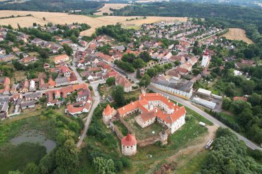 Cervena Recice kalesi hava manzarası, Czech şehir manzarası, vysocina bölgesi, Çek Cumhuriyeti, Avrupa