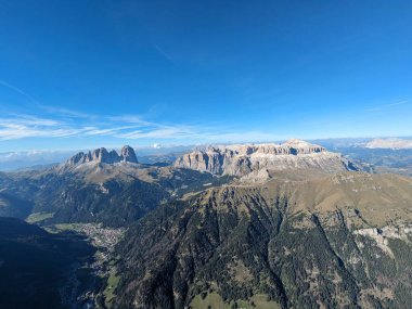 Dolomite Alpleri, Canazei, Piz Boe, Passo Sella, Marmolada, Sella grupe, Sasso Lungo, Trentino Alto Adige bölgesi, Sudtirol, Dolomites, İtalya