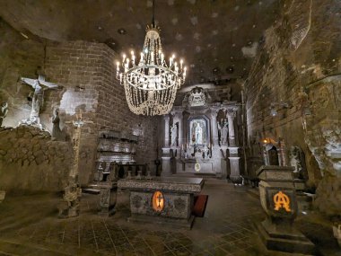 Wieliczka, Polonya 2 AĞUSTOS 2023 Wieliczka Tuz Madeni. 13. yüzyılda açılan maden, masa tuzu üretti. Dünyanın en eski tuz madenlerinden biri..