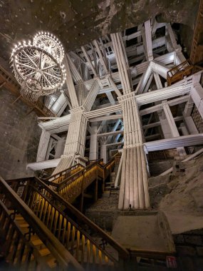 Wieliczka, Polonya 2 AĞUSTOS 2023 Wieliczka Tuz Madeni. 13. yüzyılda açılan maden, masa tuzu üretti. Dünyanın en eski tuz madenlerinden biri..