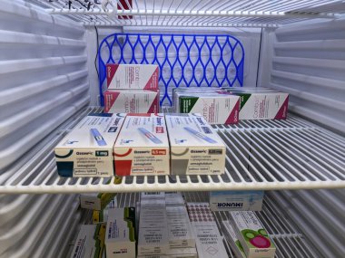 Prag, Çek Cumhuriyeti - 22 Haziran 2023: Ozempic Box. Ozempik ilacın Çek versiyonu. Çek Cumhuriyeti 'nde diyabet tedavisi. Bir paket semaglutid. Diyabet ilacı. Bazen ATD müdahale önleyici aygıtla kilo kaybı için kullanılıyor.