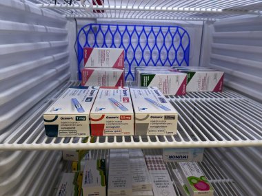 Prag, Çek Cumhuriyeti - 22 Haziran 2023: Ozempic Box. Ozempik ilacın Çek versiyonu. Çek Cumhuriyeti 'nde diyabet tedavisi. Bir paket semaglutid. Diyabet ilacı. Bazen ATD müdahale önleyici aygıtla kilo kaybı için kullanılıyor.