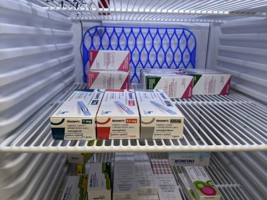 Prag, Çek Cumhuriyeti - 22 Haziran 2023: Ozempic Box. Ozempik ilacın Çek versiyonu. Çek Cumhuriyeti 'nde diyabet tedavisi. Bir paket semaglutid. Diyabet ilacı. Bazen ATD müdahale önleyici aygıtla kilo kaybı için kullanılıyor.