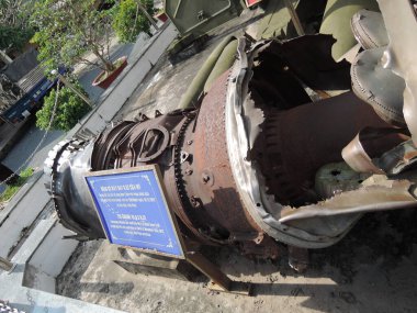 Saygon, Vietnam-12 Mart 2020: Savaş Kalıntıları Müzesi Birinci Hindiçin Savaşı ve Vietnam Savaşı ile ilgili sergiler içeriyor. Ho Chi Minh şehir helikopterlerinde ve uçaklarda