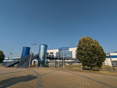 Kolin, Çek Cumhuriyeti-14 Temmuz 2023: Foxconn şirketi, bu bölgedeki büyük teknoloji şirketi ve işvereni, büyük üretim fabrikası ve lojistik merkezi deposu