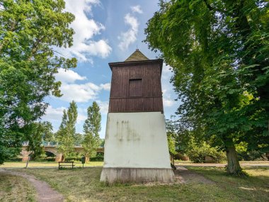 Podebrady tarihi şehir ve Labe Nehri Kalesi, Chateau Podbrady (Zmek Podbrady) Çek Cumhuriyeti, manzaralı hava manzarası manzarası