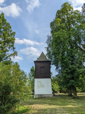 Podebrady tarihi şehir ve Labe Nehri Kalesi, Chateau Podbrady (Zmek Podbrady) Çek Cumhuriyeti, manzaralı hava manzarası manzarası