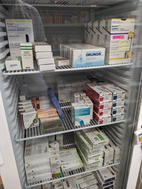 Prag, Çek Cumhuriyeti - 20 Ocak 2024: Ozempic Box. Ozempik ilacın Çek versiyonu. Çek Cumhuriyeti 'nde diyabet tedavisi. Bir paket semaglutid. Diyabet ilacı. Bazen kilo vermek için kullanılıyor.