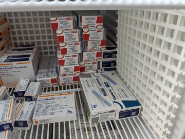 Prag, Çek Cumhuriyeti-4 Ocak 2024: Ozempic kutusu. Ozempik ilacın Çek versiyonu. AB 'de diyabet tedavisi. Bir paket semaglutid. Diyabet ilacı. Bazen kilo vermek için kullanılıyor. Danimarkalı Novo Nordisk yapımcısı.