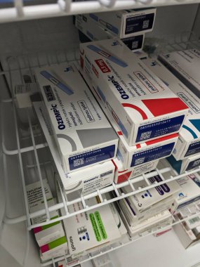 Brno, Çek Cumhuriyeti-2 Ağustos 2024: Ozempic ilaç kutusu NORDISK. Çek Cumhuriyeti 'nde diyabet tedavisi. Bir paket semaglutid. Diyabet ilacı. Bazen kilo vermek için kullanılıyor.