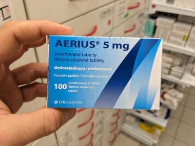 Prag, Çek Cumhuriyeti-9 Ekim 2024: MSD 'nin Aerius' u alerjik romatizma, saman nezlesi ve kronik ürtiker semptomlarını gidermek için kullanılan DESLORATADINE antihistamini içeriyor.