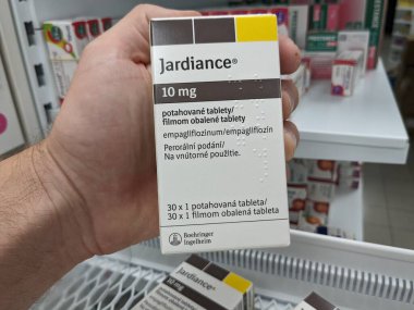 Prag, Çek Cumhuriyeti - 11 Ocak 2024: Diyabet ilacı (DM) veya eczane eczanesinde yüksek kan şekeri. Boehringer Ingelheim Empagliflozin bir antidiyabetik