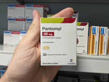 Prag, Çek Cumhuriyeti 23 Mayıs 2023: Eczacılık-Pantoprazole, mide asidi miktarını azaltan bir proton pompa inhibitörüdür.