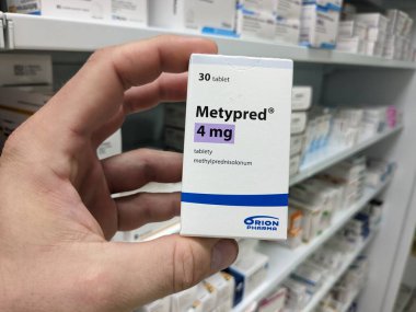 Prag, Çek Cumhuriyeti - 10 Temmuz 2024: METYPRED ilaç kutusu METHYLPREDNISOLone aktif madde ORION PHARMA, iltihap ve otoimmün hastalıkların tedavisinde kullanılır.