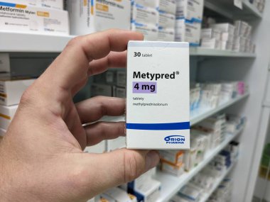 Prag, Çek Cumhuriyeti - 10 Temmuz 2024: METYPRED ilaç kutusu METHYLPREDNISOLone aktif madde ORION PHARMA, iltihap ve otoimmün hastalıkların tedavisinde kullanılır.