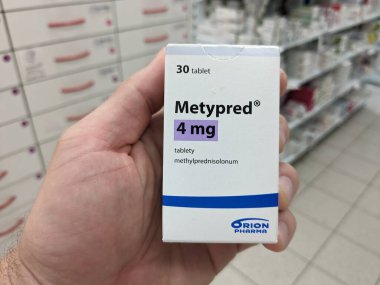 Prag, Çek Cumhuriyeti - 10 Temmuz 2024: METYPRED ilaç kutusu METHYLPREDNISOLone aktif madde ORION PHARMA, iltihap ve otoimmün hastalıkların tedavisinde kullanılır.