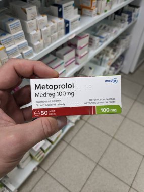 Prag, Çek Cumhuriyeti - 10 Temmuz 2024: METYPRED ilaç kutusu METHYLPREDNISOLone aktif madde ORION PHARMA, iltihap ve otoimmün hastalıkların tedavisinde kullanılır.