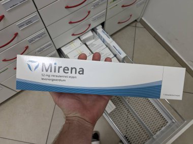 Prag, Çek Cumhuriyeti - 9 Temmuz 2024: MIRENA intrauterine device with LEVONORGESTREL active matter by BAYER, used for birth control and preeption.