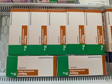 Prag, Çek Cumhuriyeti - 9 Temmuz 2024: NOLPAZA ilaç kutusu KRKA tarafından PANTOPRAZOLE aktif madde, asit reflü ve GERD tedavisinde kullanılır.
