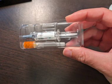 Prag, Çek Cumhuriyeti 22 Mayıs 2024: FSME-IMMUN 0,5 ml aşı Pfizer, kene kaynaklı ensefalit aşısı Tik aşısı, bu aşı