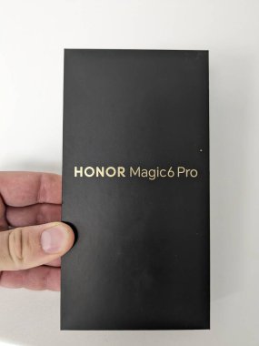 Honor Magic 6 PRO unboxing new telephone clipart