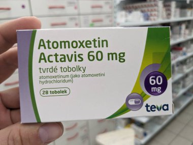 Prag, Çek Cumhuriyeti-9 Temmuz 2024: Atomoxetin Actavis kutusu Atomoxetine aktif maddeyle Mylan tarafından ADHD, dikkat eksikliği hiperaktivite bozukluğu ve itici güç sorunu tedavisinde kullanıldı