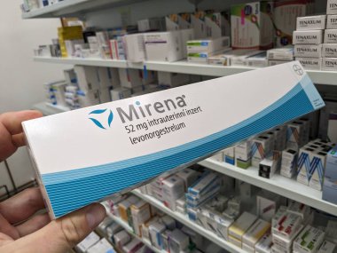 Prag, Çek Cumhuriyeti - 9 Temmuz 2024: MIRENA intrauterine device with LEVONORGESTREL active matter by BAYER, used for long time birth control.