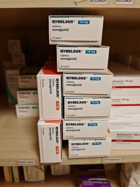 Prag, Çek Cumhuriyeti - 26 Haziran 2024: Rybelsus 14 mg Semaglutidum Novo Nordisk ilaç firması-antidiyabetik ilaçlar tarafından tip 2 diyabet tedavisi ve anti-obezite ilaçları için kullanıldı
