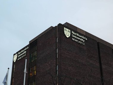 Newcastle on Tyne, UK-5 Mart 2025: NORTHUMBRIA UNIVERSITY on Newcastle on Tyne akademik mükemmeliyeti ile tanınan, sanat, iş, mühendislik ve sağlık bilimleri alanlarında çeşitli programlar sunan bir araştırma enstitüsüdür.. 
