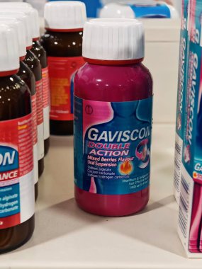 Londra, İngiltere-5 Mart 2025: GAVISCON mide yanması ve asit reflüsünden hızlı ve etkili bir rahatlama sağlar ve mide asidine karşı koruyucu bir bariyer oluşturur