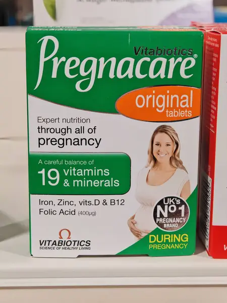Londra, İngiltere-5 Mart 2025: PregNACARE ORIGINAL sağlıklı bir hamileliği desteklemek için folik asit, demir ve D vitamini gibi temel besinleri sağlayan bir doğum öncesi vitamin takviyesidir.