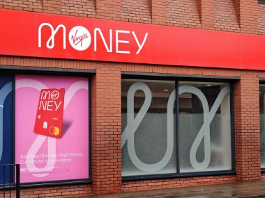 Londra, İngiltere-5 Mart 2025: VIRGIN Money, İngiltere genelinde kişisel & iş hesapları, ipotekler, krediler, kredi kartları ve yatırım seçenekleri de dahil olmak üzere yenilikçi bankacılık çözümleri sunmaktadır.