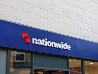 Londra, İngiltere-5 Mart 2025: NATIONWIDE, müşterilere ait bankacılık çözümleri odaklı ipotek, tasarruf hesapları, krediler ve finans hizmetleri sunan bir Birleşik Krallık yapı toplumu..
