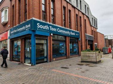 Londra, İngiltere-5 Mart 2025: Güneydeki TEES COMUNITY BANK, yerel toplumları adil ve makul fiyatlı bankacılık çözümleriyle desteklemek için etik mali hizmetler, tasarruf ve krediler sunuyor.