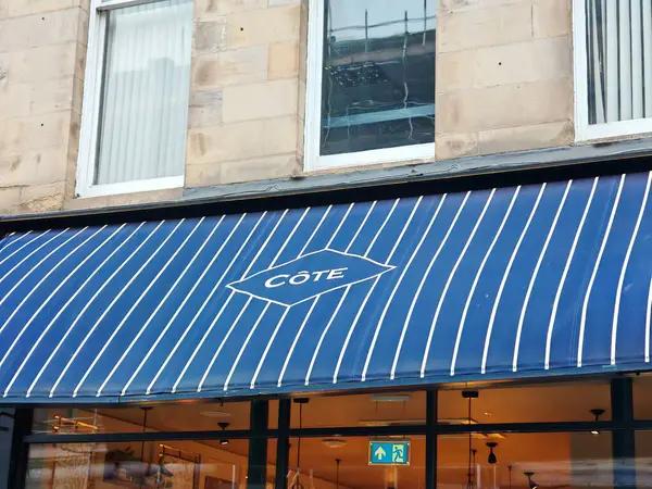 CTE, İngiltere merkezli bir Fransız restoran zinciri olup biftek, patates kızartması, kruvasan ve şık bir restoranda kaliteli şaraplar sunmaktadır.